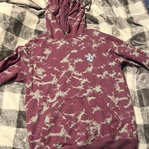 tie die volcom hoodie. never worn!! open to offers